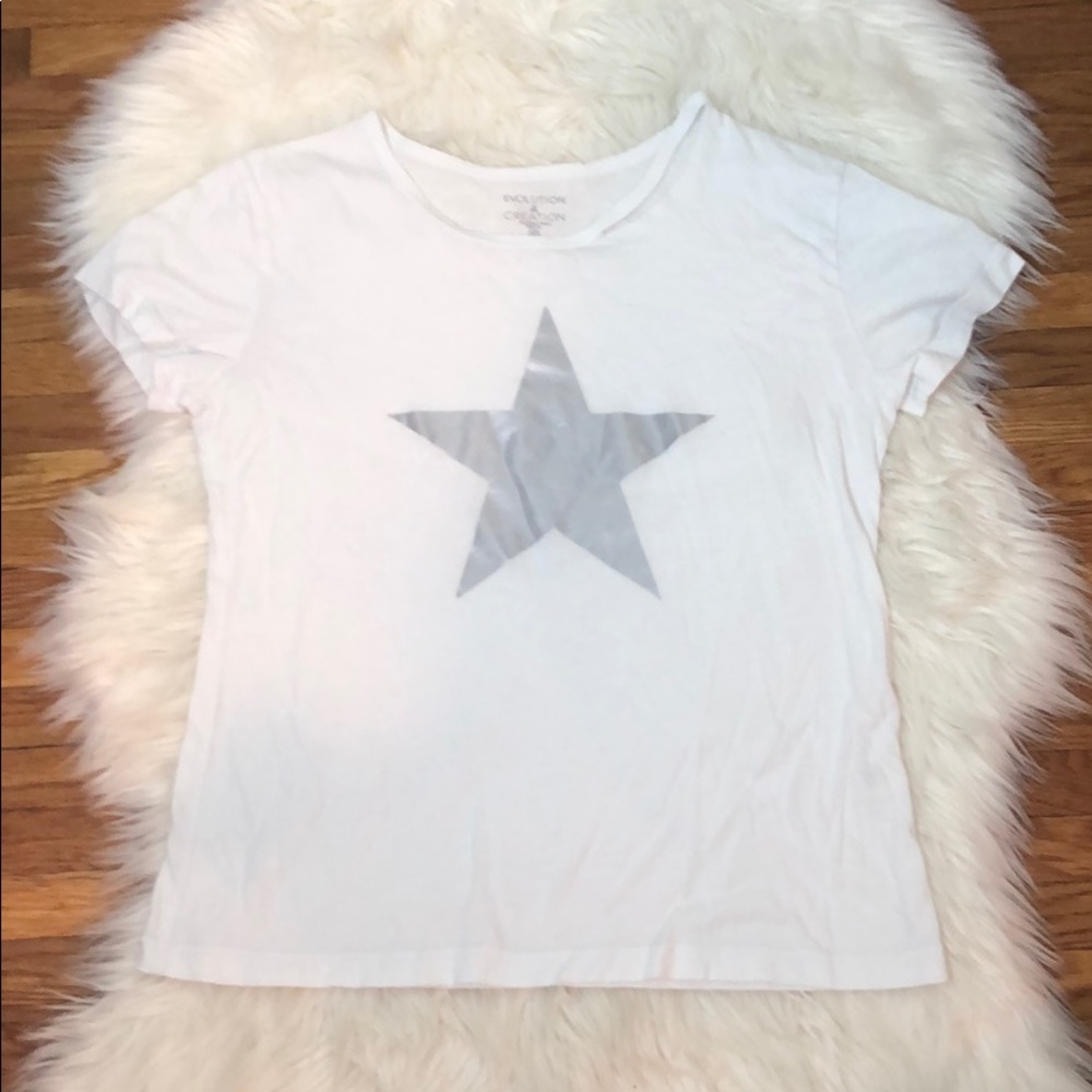 Evolution Creation T-shirt Distressed Collar Star